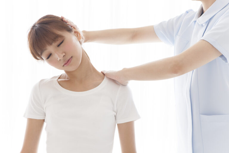 Head neck shoulder massage Yuka massage silom